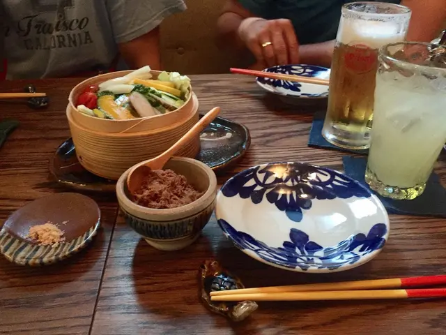 沖縄料理と古酒 てぃんさぐぬ花