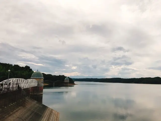 多摩湖