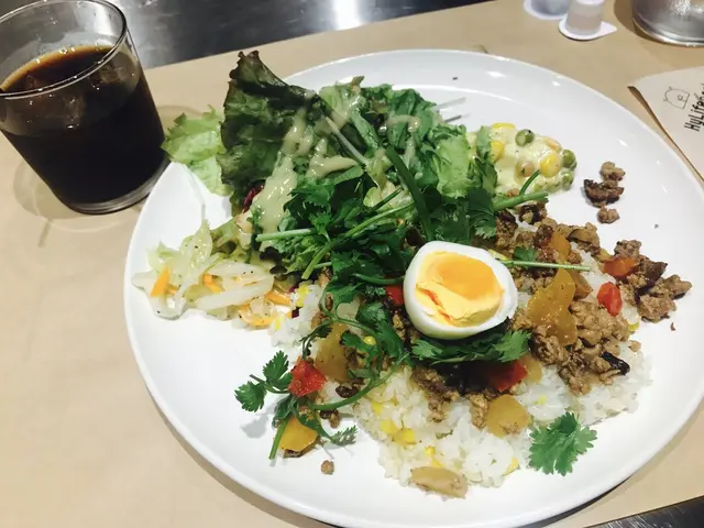 ハイライフポークテーブル