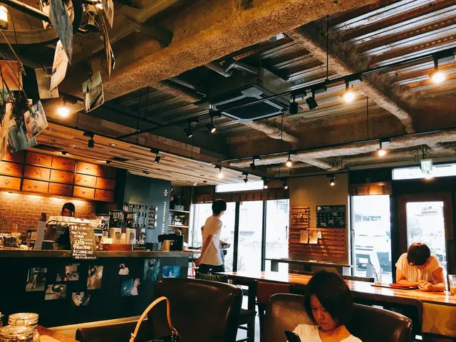 ネイバーフッド アンド コーヒー 池尻2丁目店 （Neighborhood and Coffee） 