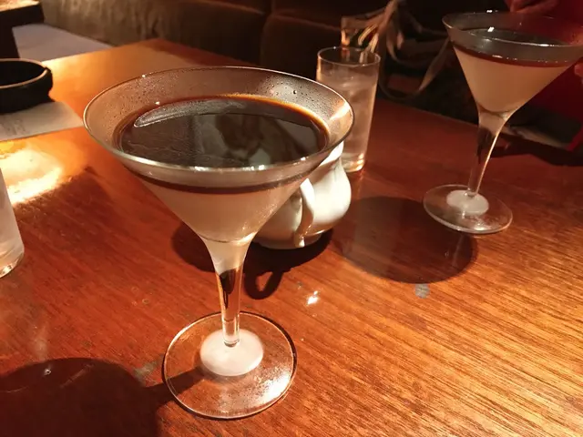 カフェトゥジユールデビユテ（TOUJOURS DEBUTER）