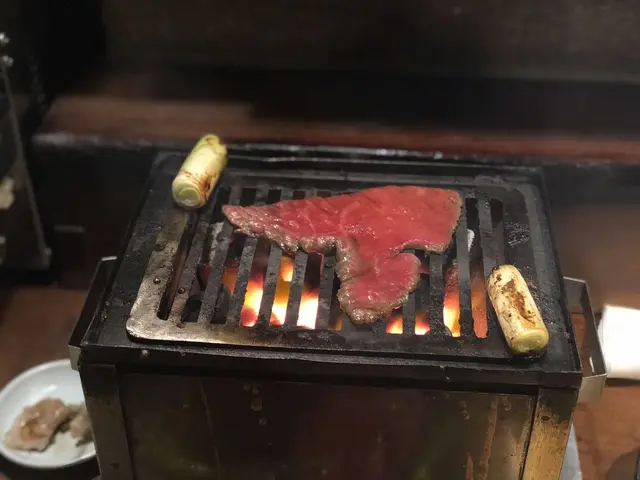 ゆうじ