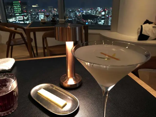ザ ムーン ラウンジ