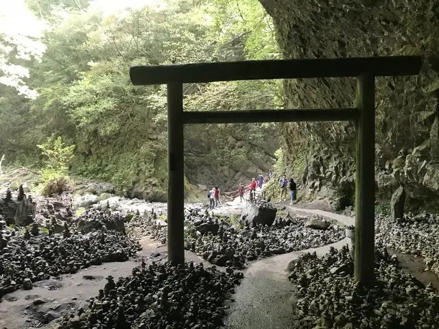 天安河原