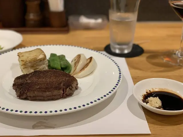 ステーキ・つじ