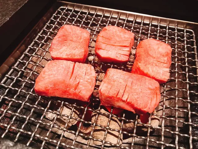 熟成肉専門 炭火焼肉 但馬屋 E－ma店｜梅田 接待 会食 個室 ステーキ