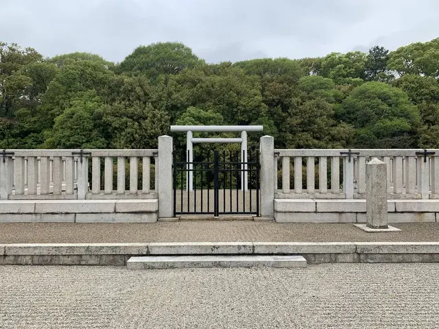 西浦白髪山（清寧天皇陵）古墳