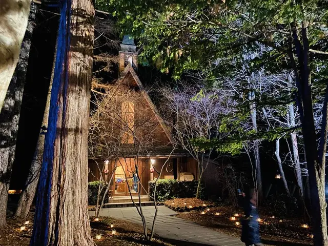 軽井沢高原教会