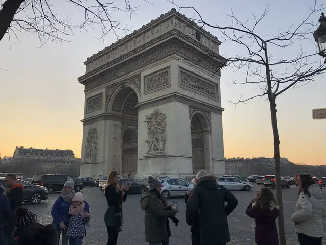  エトワール凱旋門（Etoile Arc de Triomphe）