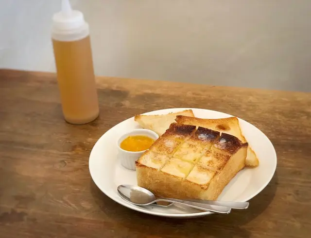 1 ROOM Coffee