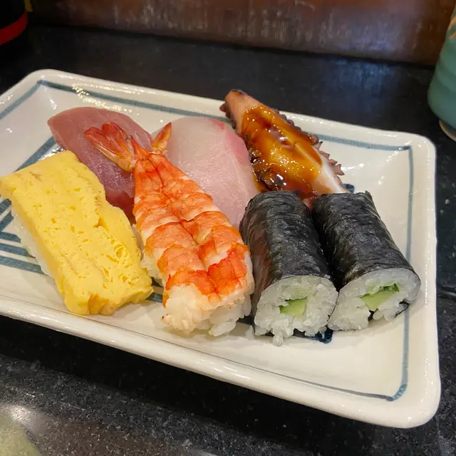 源八寿し 南店