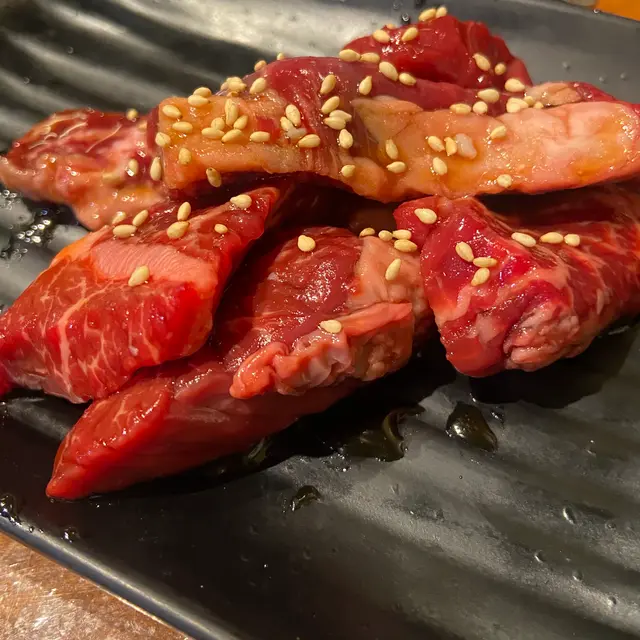 黒毛和牛とタンとハラミ 焼肉じゅんちゃん