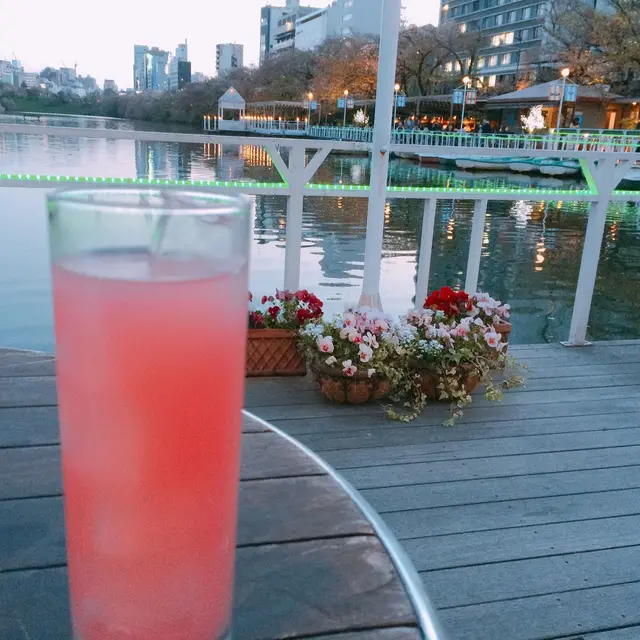 canal cafe