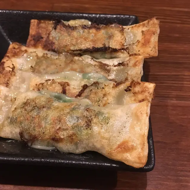 パイロン　PAIRON