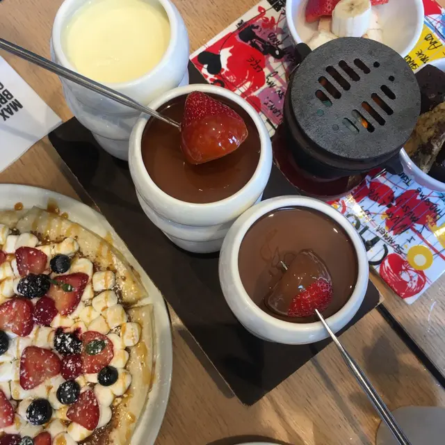 閉店 Max Brenner Chocolate Bar 広尾プラザ店 マックスブレナーチョコレートバー のよかったよ を投稿しました Holiday ホリデー