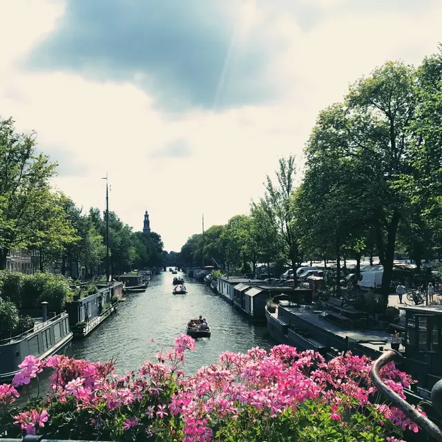 アムステルダム（Amsterdam）