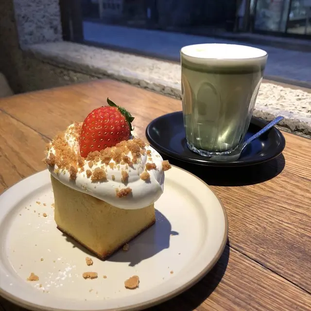 MONZ CAFE