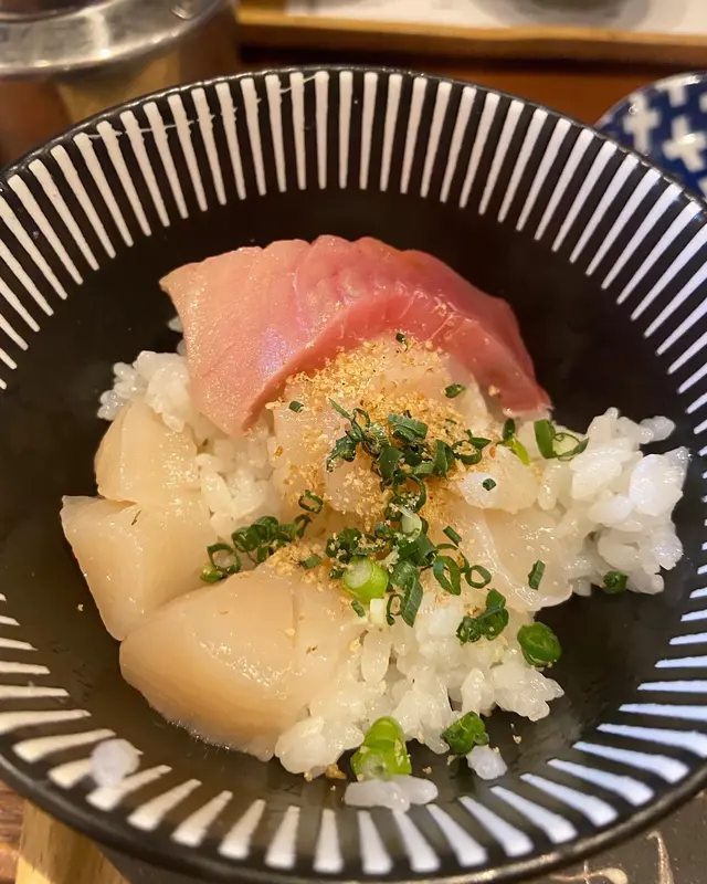 シハチ鮮魚店