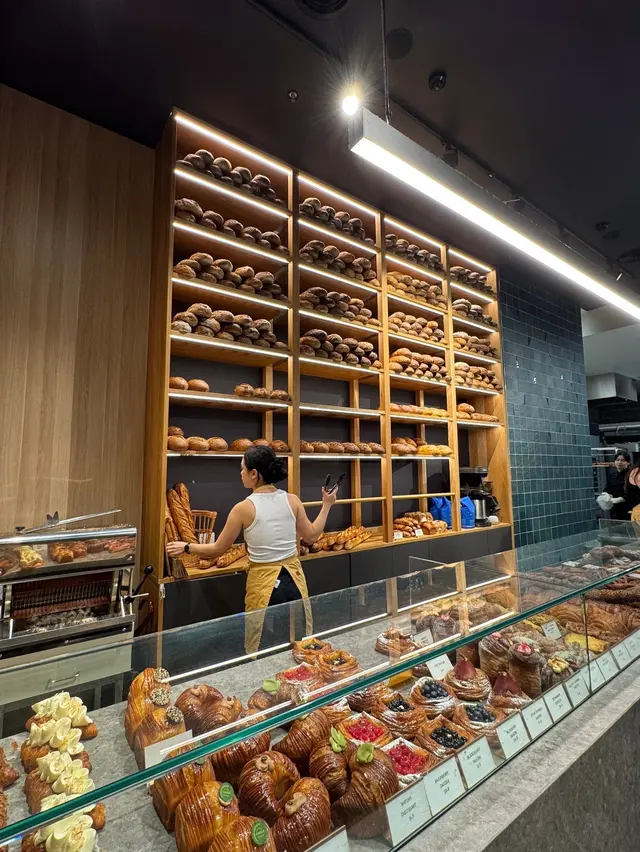 Publique Bakery