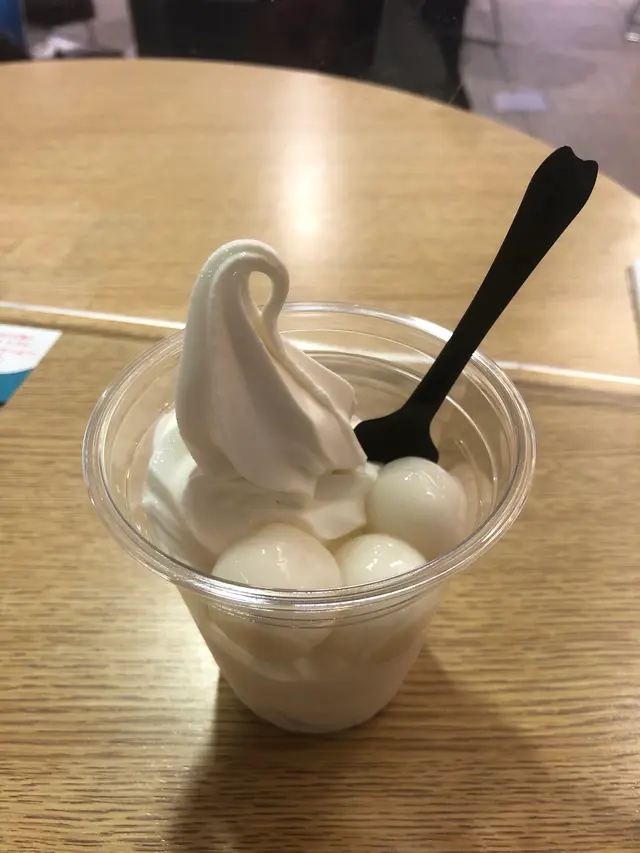 よつ葉ホワイトコージ 新千歳空港店