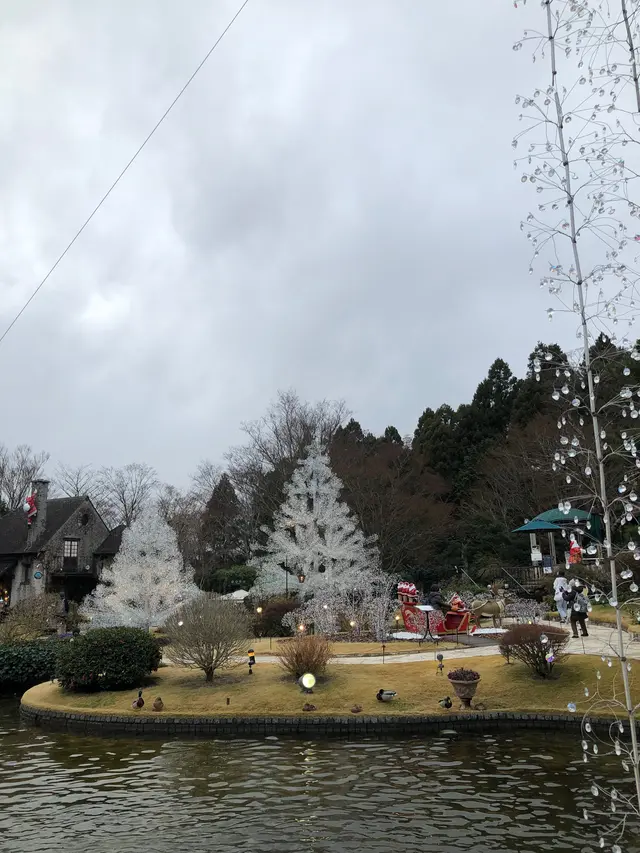 箱根ガラスの森美術館