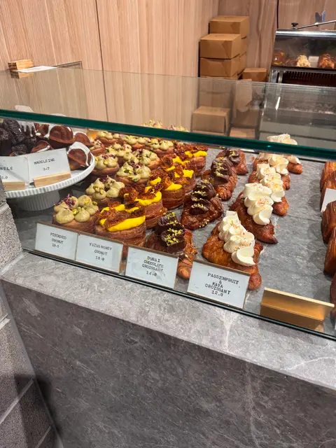 Publique Bakery