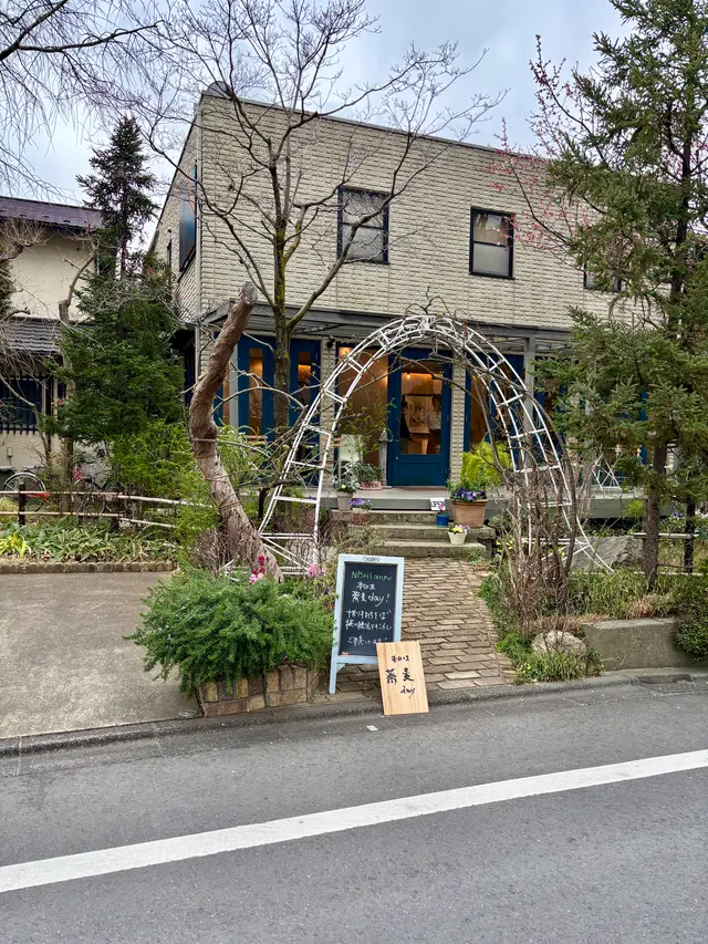 ニシアン・カフェ
