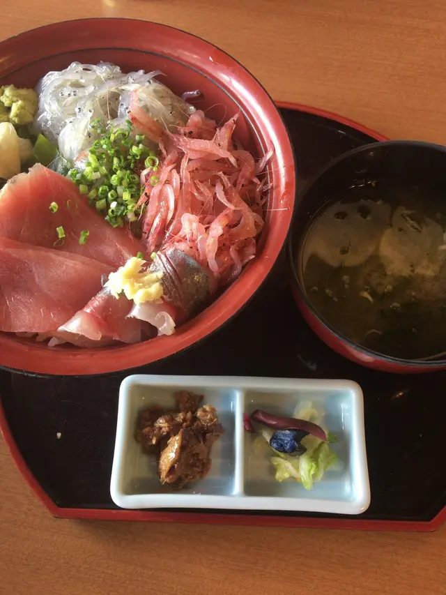 漁師めし 岸家