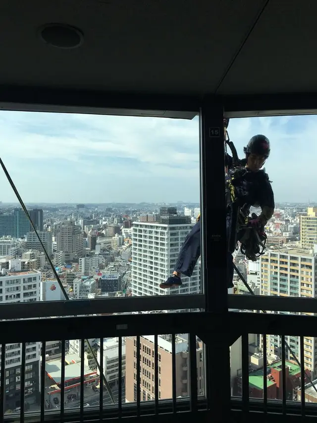 横浜マリンタワー