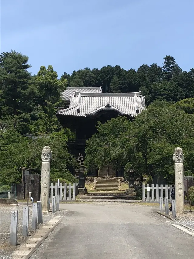 高麗山聖天院 正門