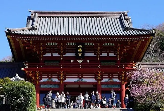鎌倉・江ノ島ぶらぶら散歩　～古都の風情と潮風に触れる旅～