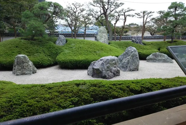鎌倉の穴場スポット「材木座」エリア散策
