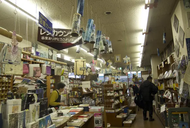 鳥取の小さな街角書店"定有堂"は全国の書店員の聖地なんです。