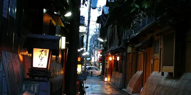 古風な京都に行きましょう
