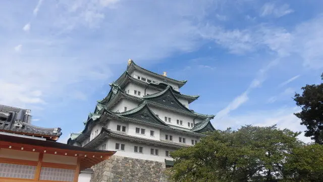 名古屋城の城下町を散策