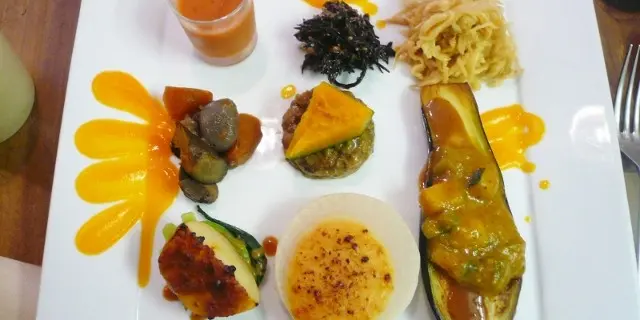 銀座で1000円台!!絶品野菜ランチを食べに行こうよ♡その後はモンブランも食べに行こうよ♡笑