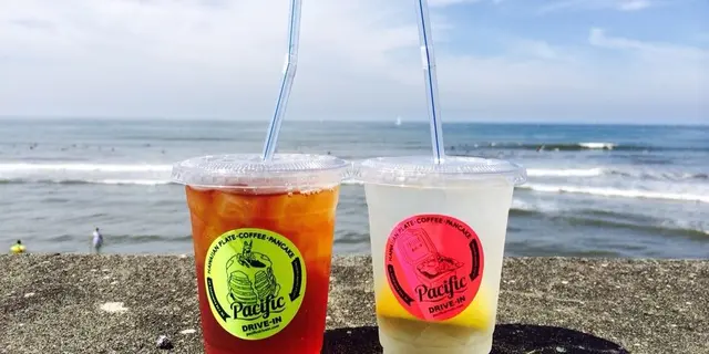 江の電でも行けるけど…2人で歩こう？海を横目に歩くデート♡