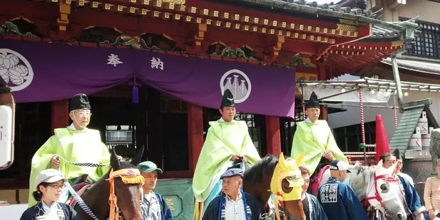 浅草三社祭から、名物どぜう、さらにはスカイツリーを臨むテラスのおしゃれ空間まであますことなく