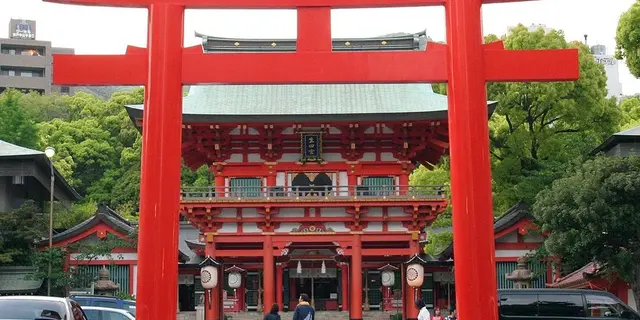 生田神社で弁財天に知恵と財産をもらっちゃおう！