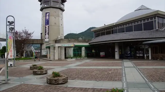 徳島県つるぎ町の「貞光ゆうゆう館」、ドライブの休憩とともにグルメも楽しみ。