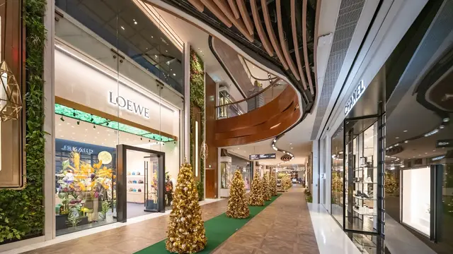 香港