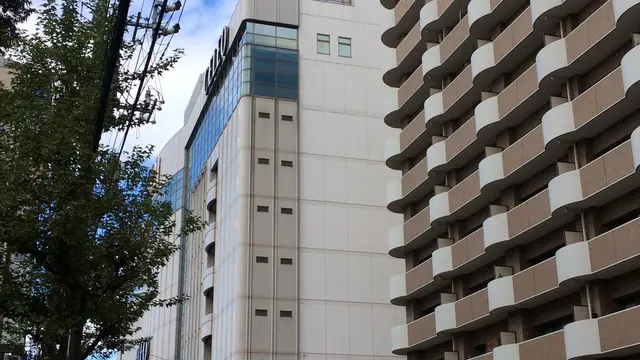 庭園で 紅葉 散策 🍁