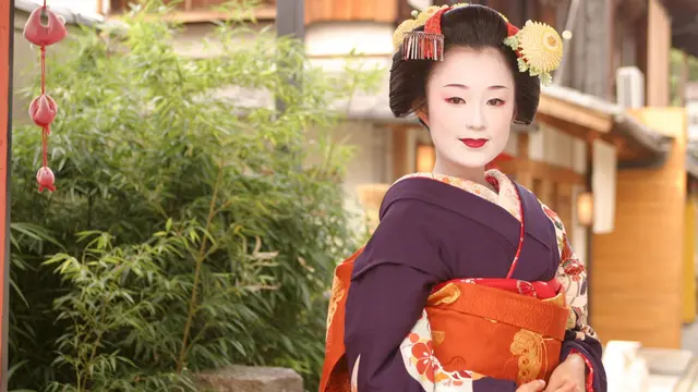 京都で舞妓はん体験！はんなり女子旅！