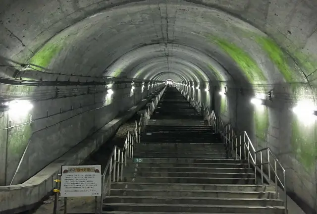 日本一のもぐら駅「土合駅」ダンジョンを探検しよう！