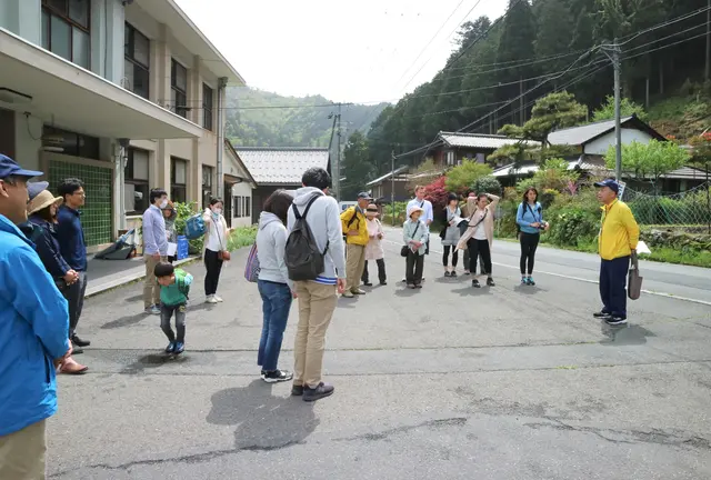 【京都・美山】美山語り部ウォーク～かやぶきの里・西の鯖街道を歩く～