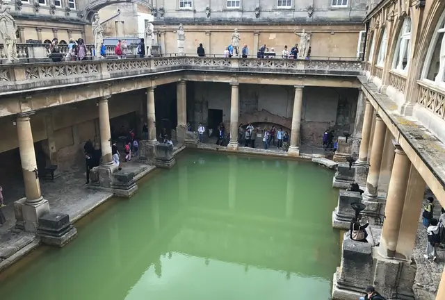 2000年前のお風呂を堪能する世界遺産！まさにバース（BATH）の旅！！