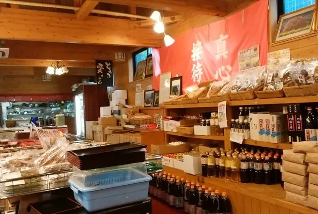 名物店主が、、、