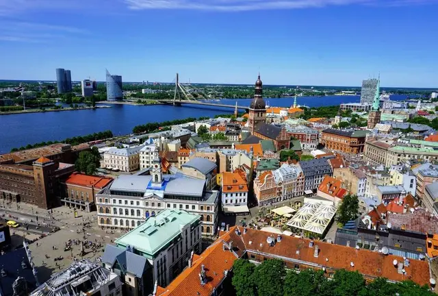 異なる文化や美しい建築を楽しむリガ（ラトビア）＆ヘルシンキ（フィンランド）
