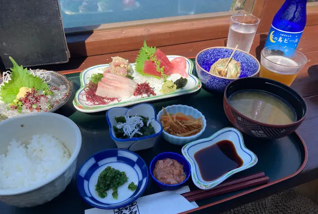 天気の良い平日、向かうは江ノ島！