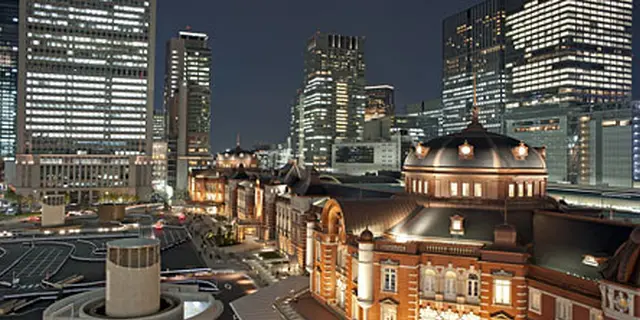 東京駅界隈の散策を愉しむ大人旅
